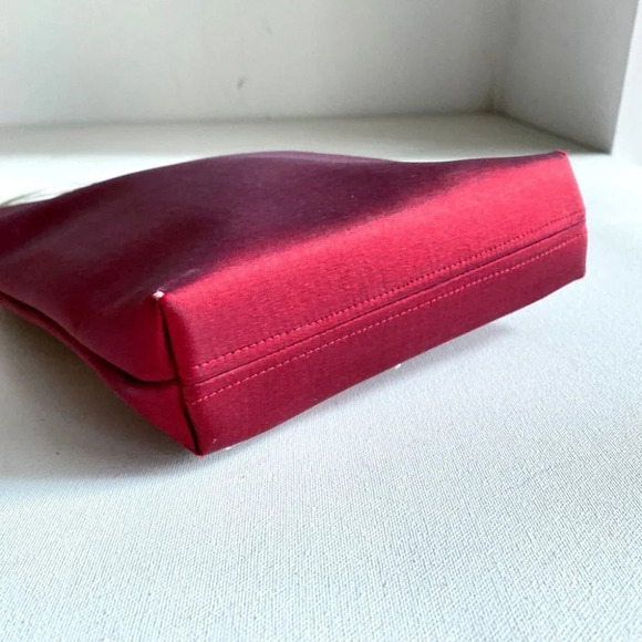 Vintage Red Silk Floral Motif  Beaded Unique Top Handle Bag - Picture 6 of 10